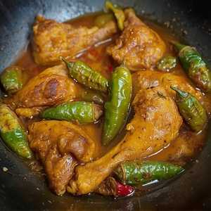 Achari Chicken Karahi