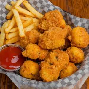 Chicken Nuggets With Fries