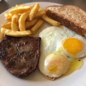 3 Eggs With Aaa Sirloin Steak