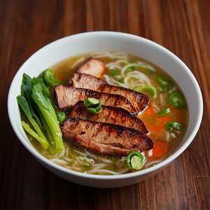 P14 Phở (gà nướng), (thịt nướng) hoặc (bò nướng)