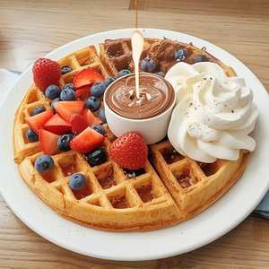 Landwer's Belgian Waffle /Pancake